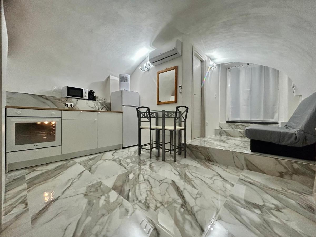 Cave House Apartment Menton Luaran gambar