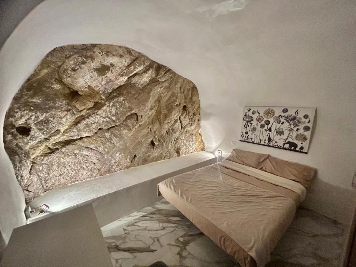 Cave House Apartment Menton Luaran gambar