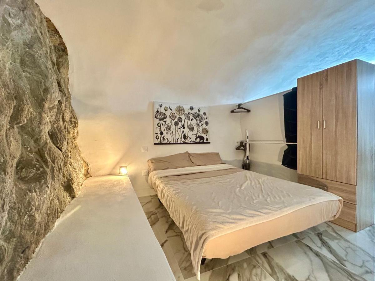 Cave House Apartment Menton Luaran gambar